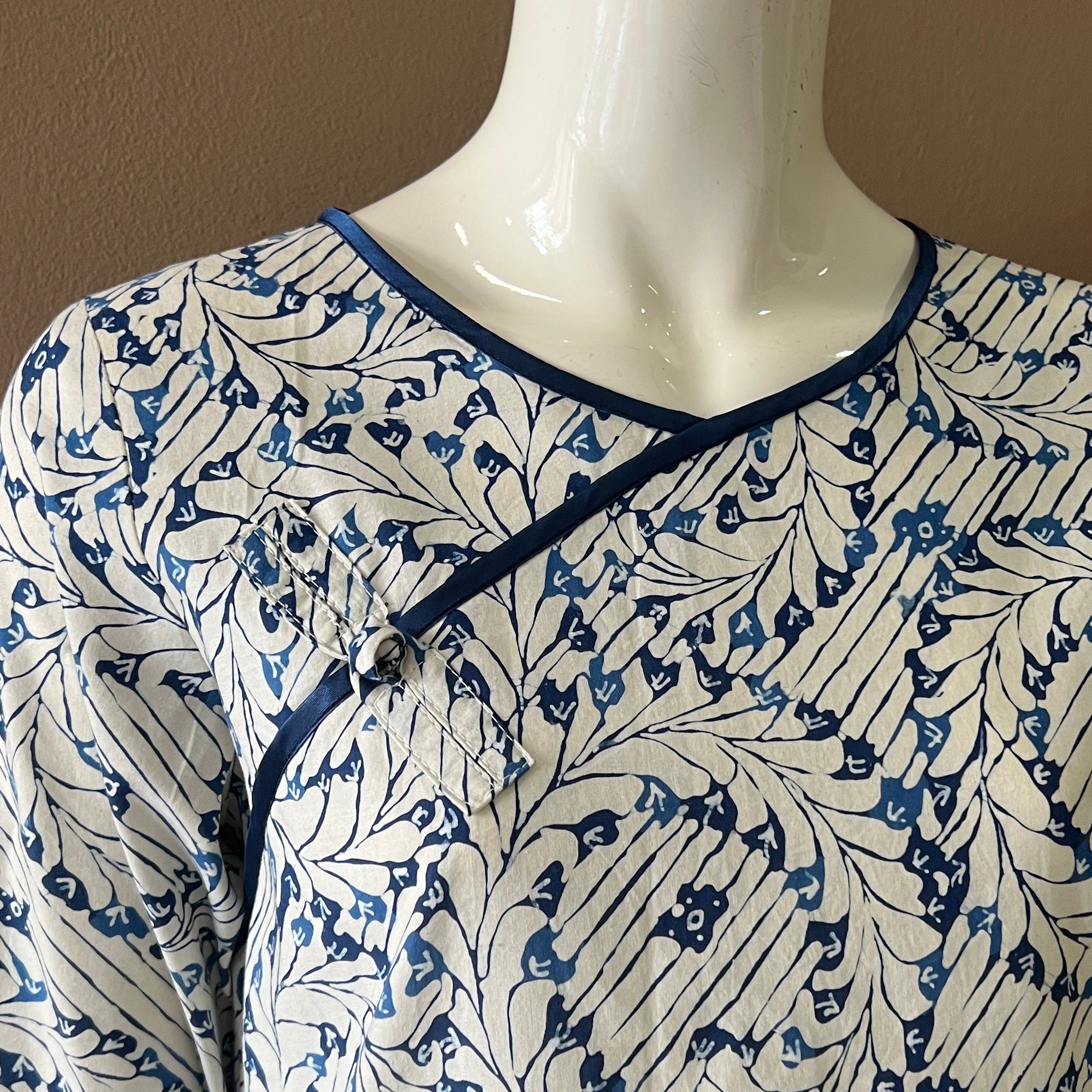 Classic Pankou 3/4 Sleeve Dress - XS