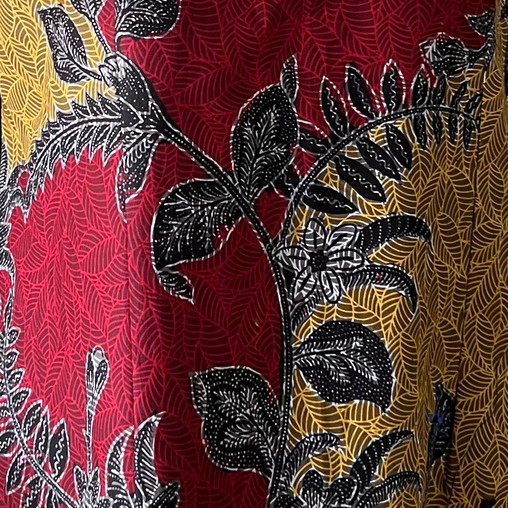 3 Button Slim Fit Dress - L