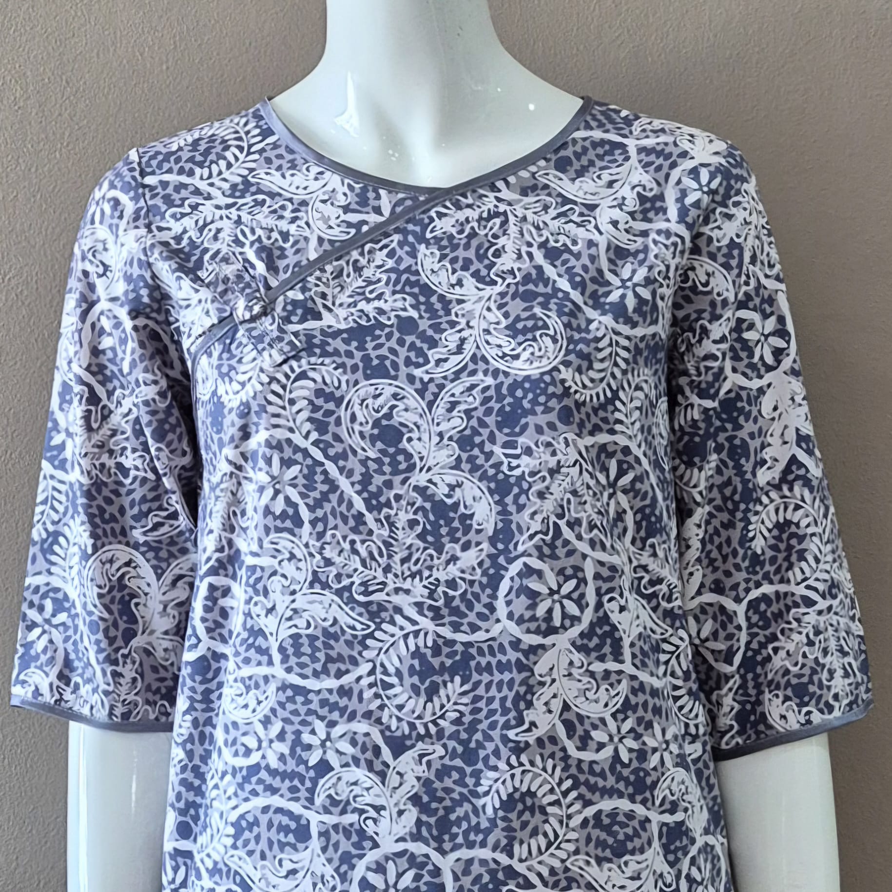 ? Classic Pankou 3/4 Sleeve Dress - XS