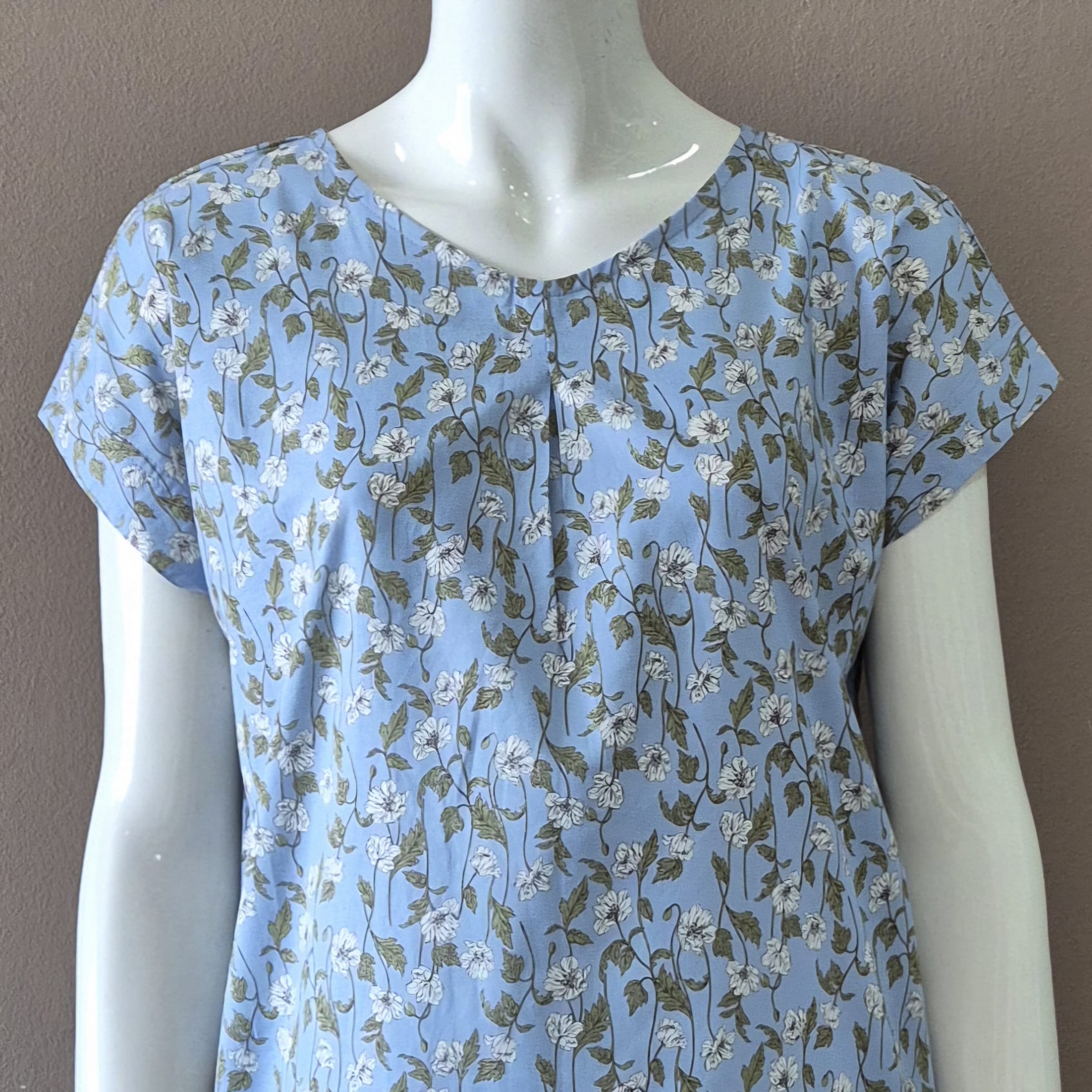 JP V Neck Tuck Dress