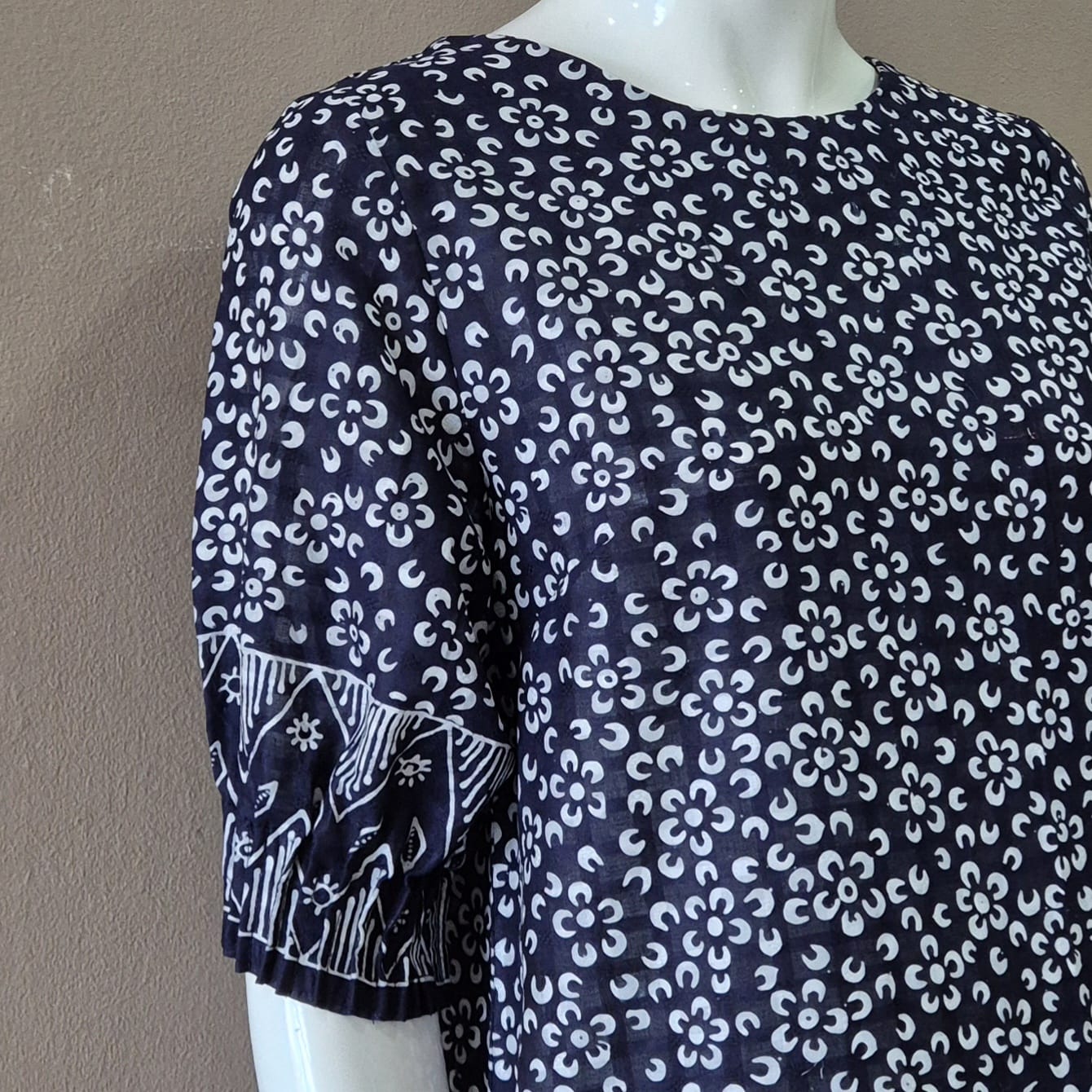 Puff Sleeve Midi Dress - XS