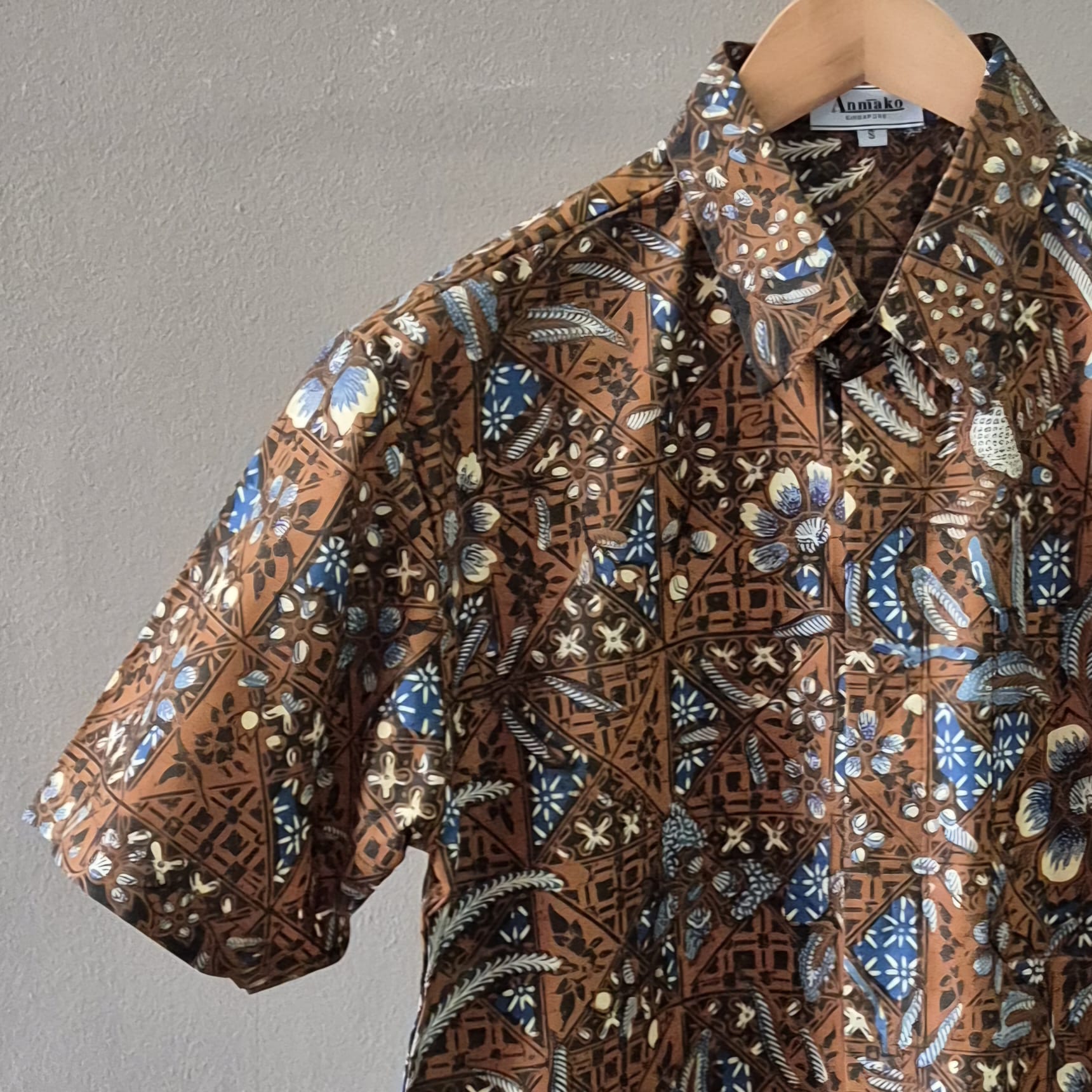 Regular Batik Men's Short Sleeve Shirt