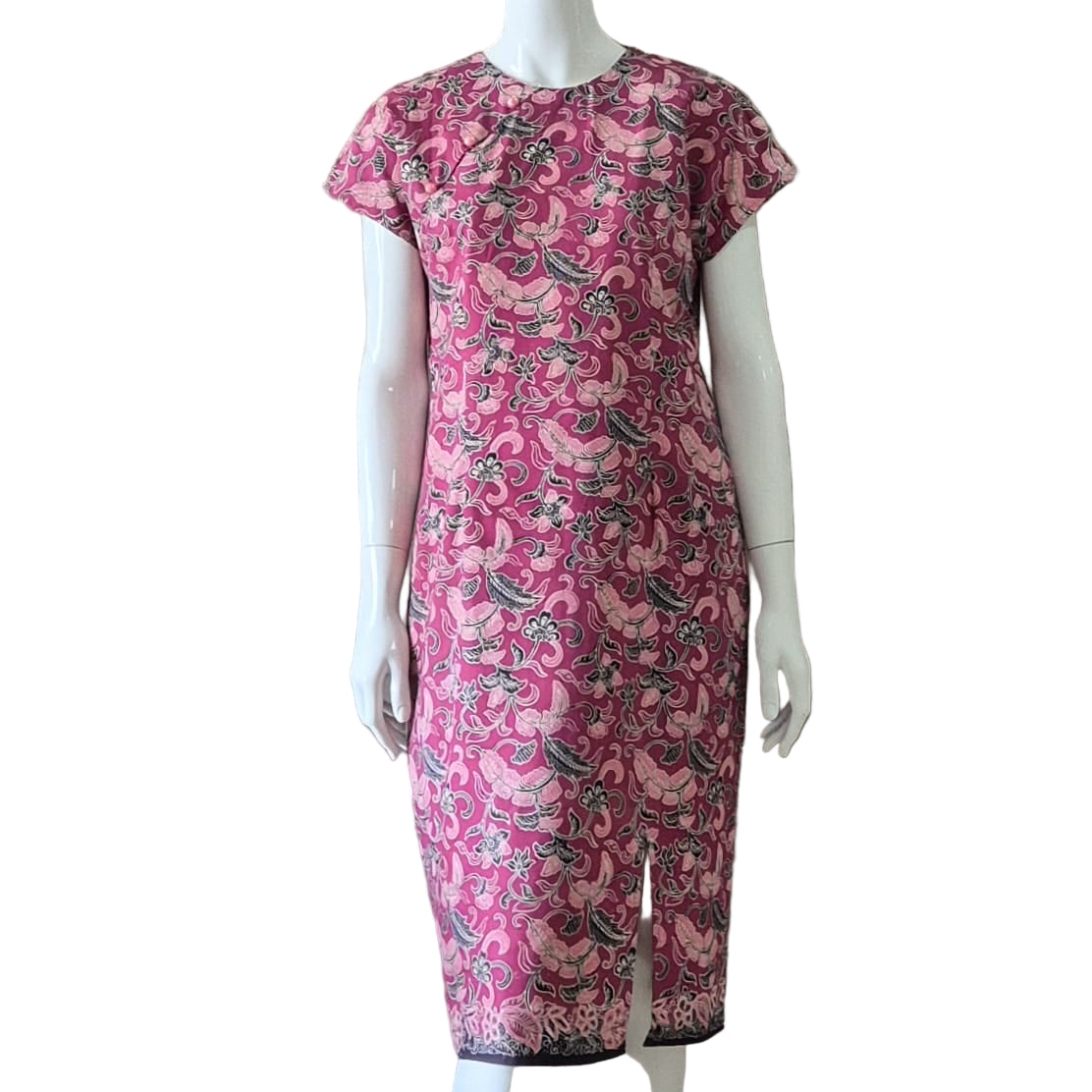 3 Button Round Neck Slim Fit Dress - M