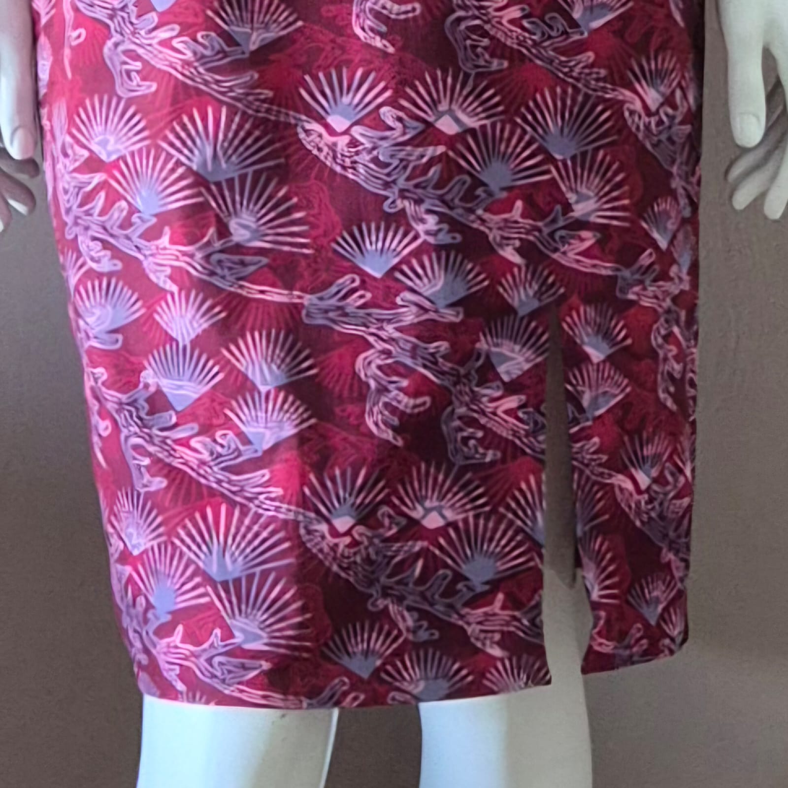 3 Button Round Neck Slim Fit Dress - S