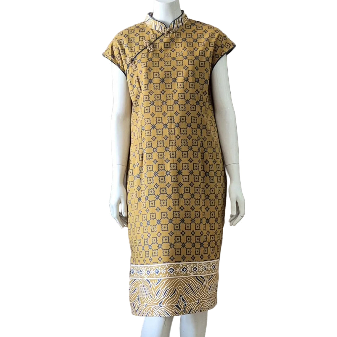 Batik Nyonya Cheongsam Dress - L