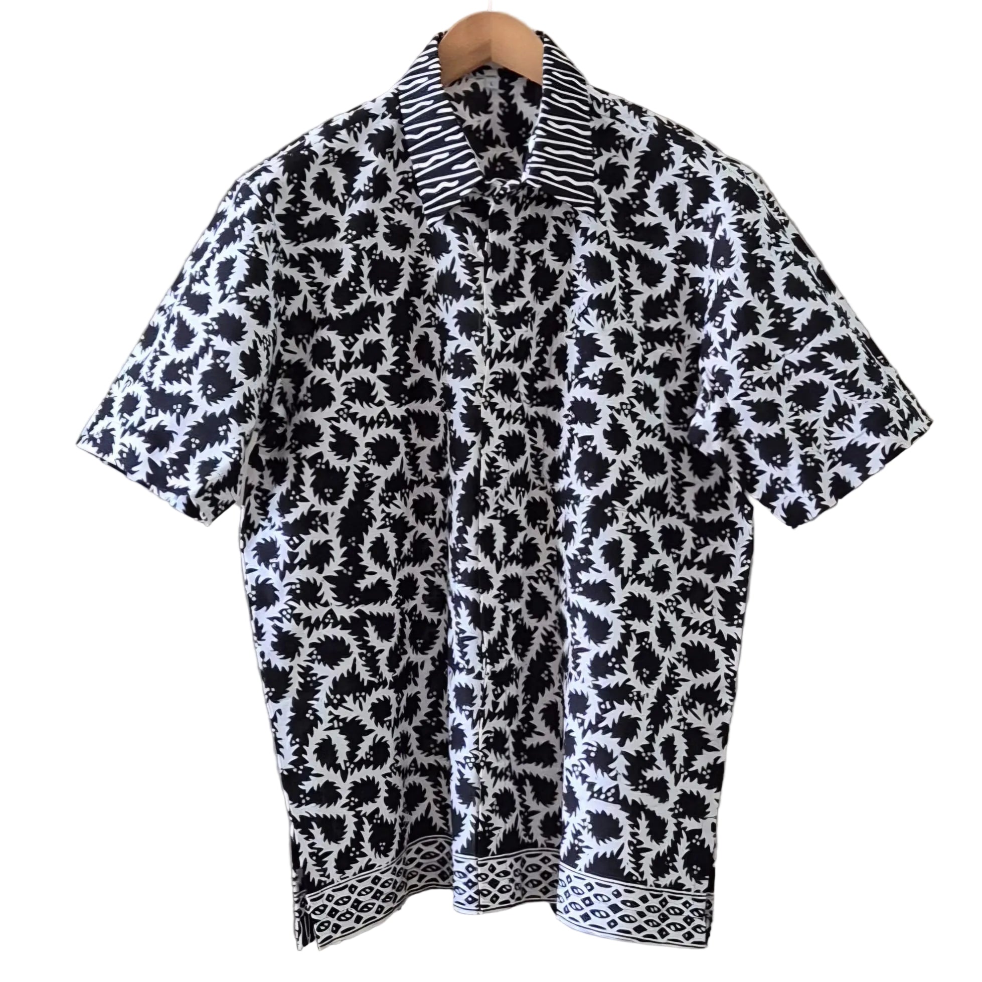 Men's Batik Linen Short Sleeve Shirt - L