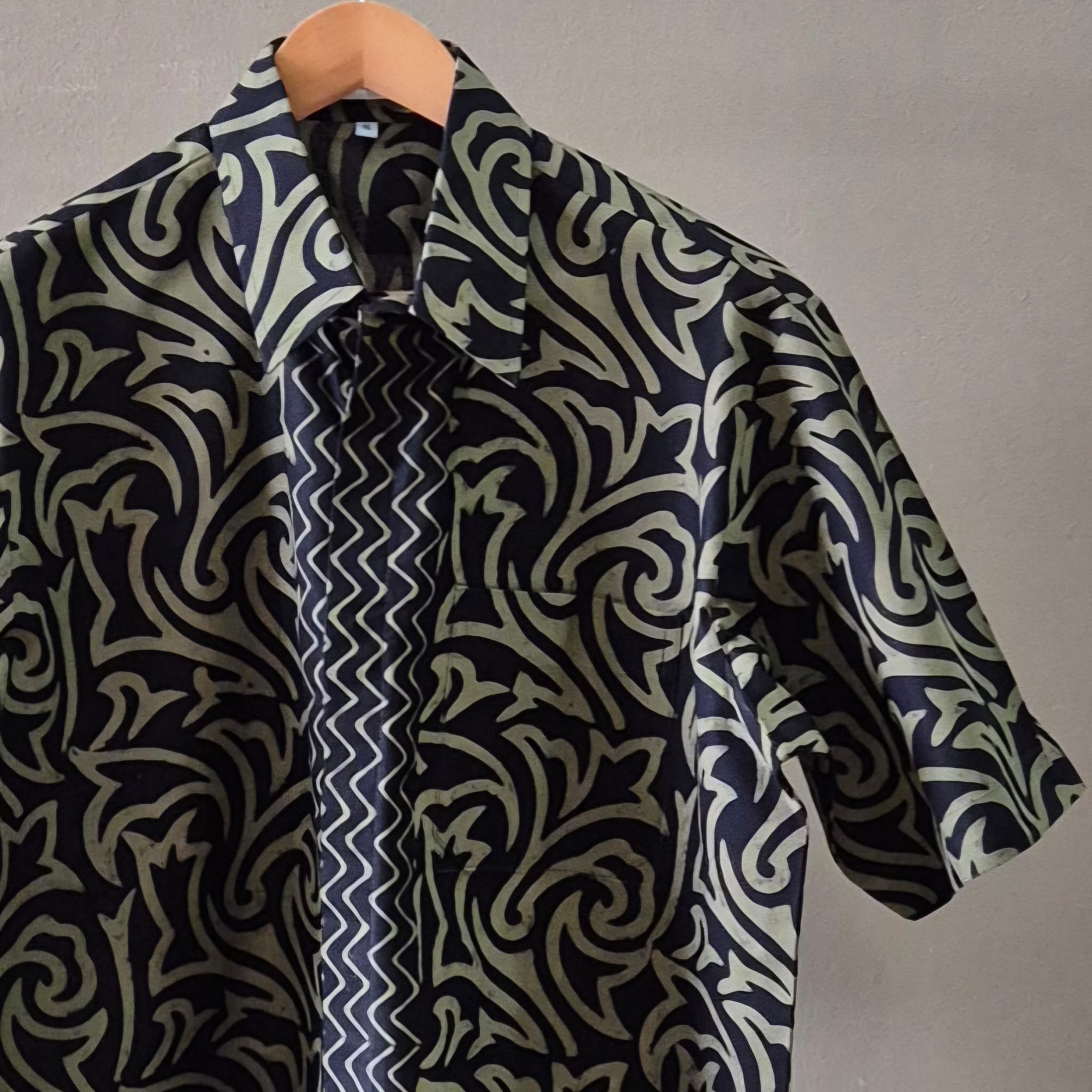 Men's Batik Linen Short Sleeve Shirt - XL