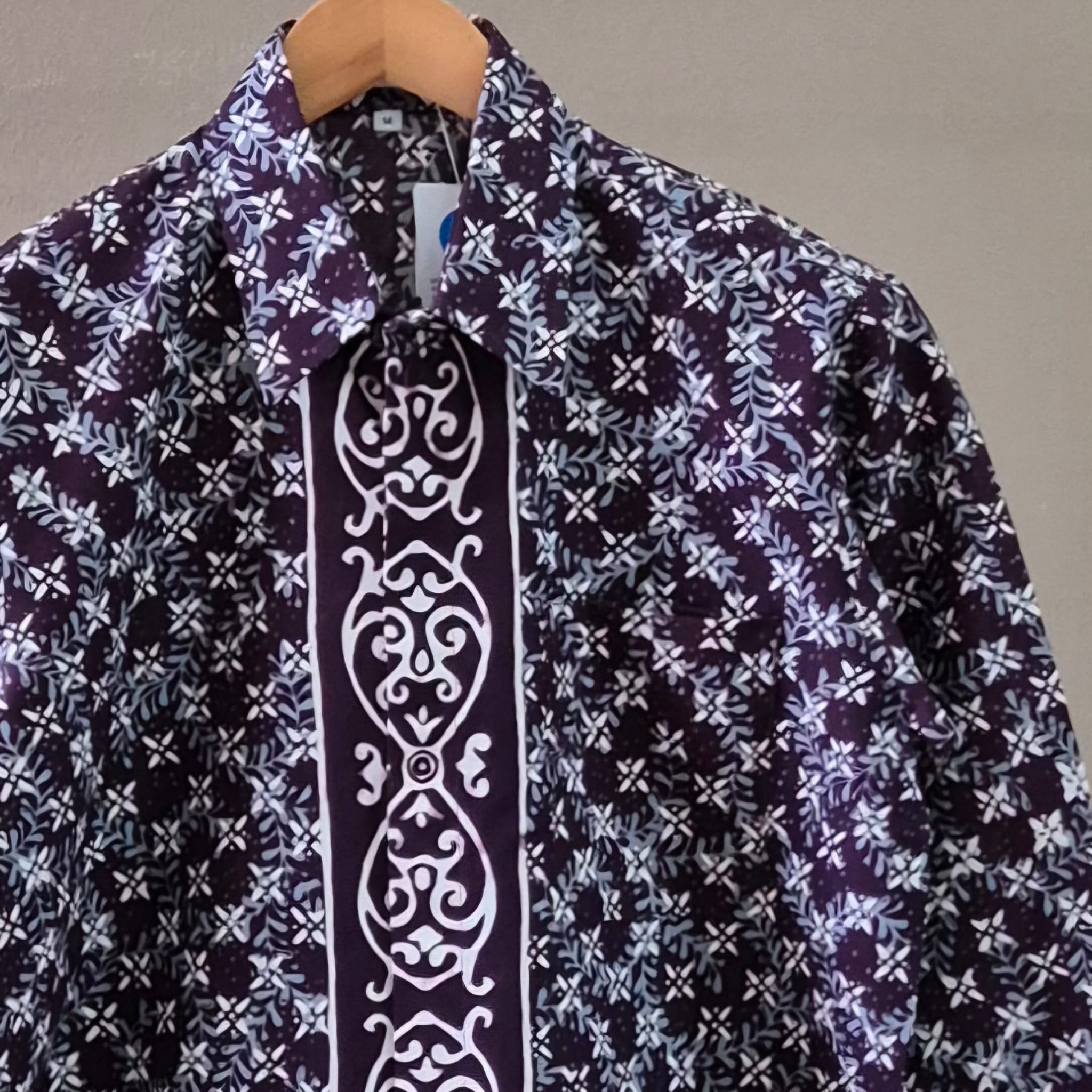 Men's Batik Linen Long Sleeve Shirt - M