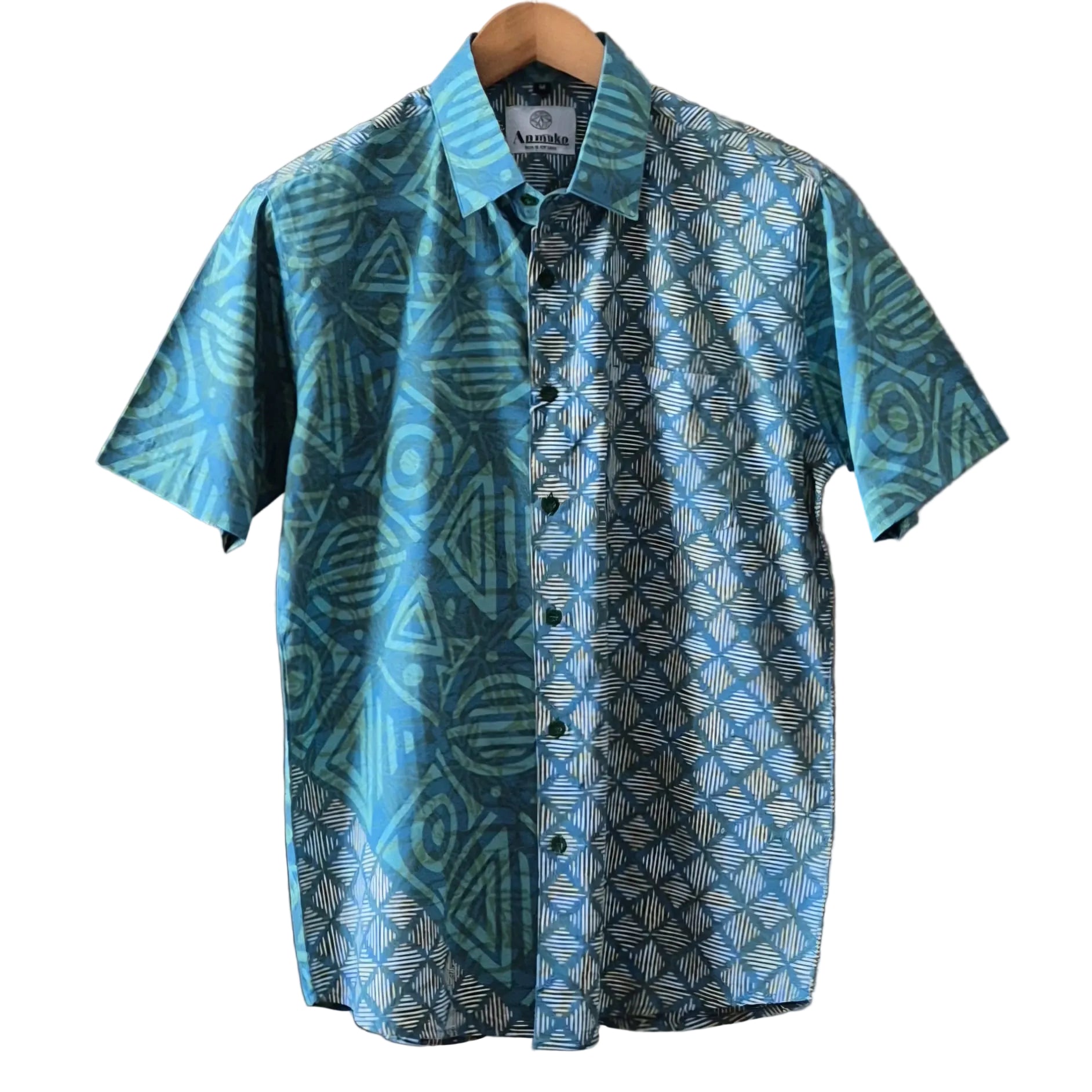 Batik Men's Short Sleeve Shirt - M