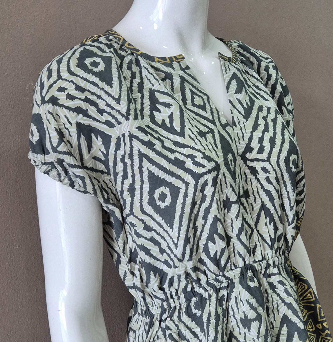 Gathered Waist Midi Dress - XS