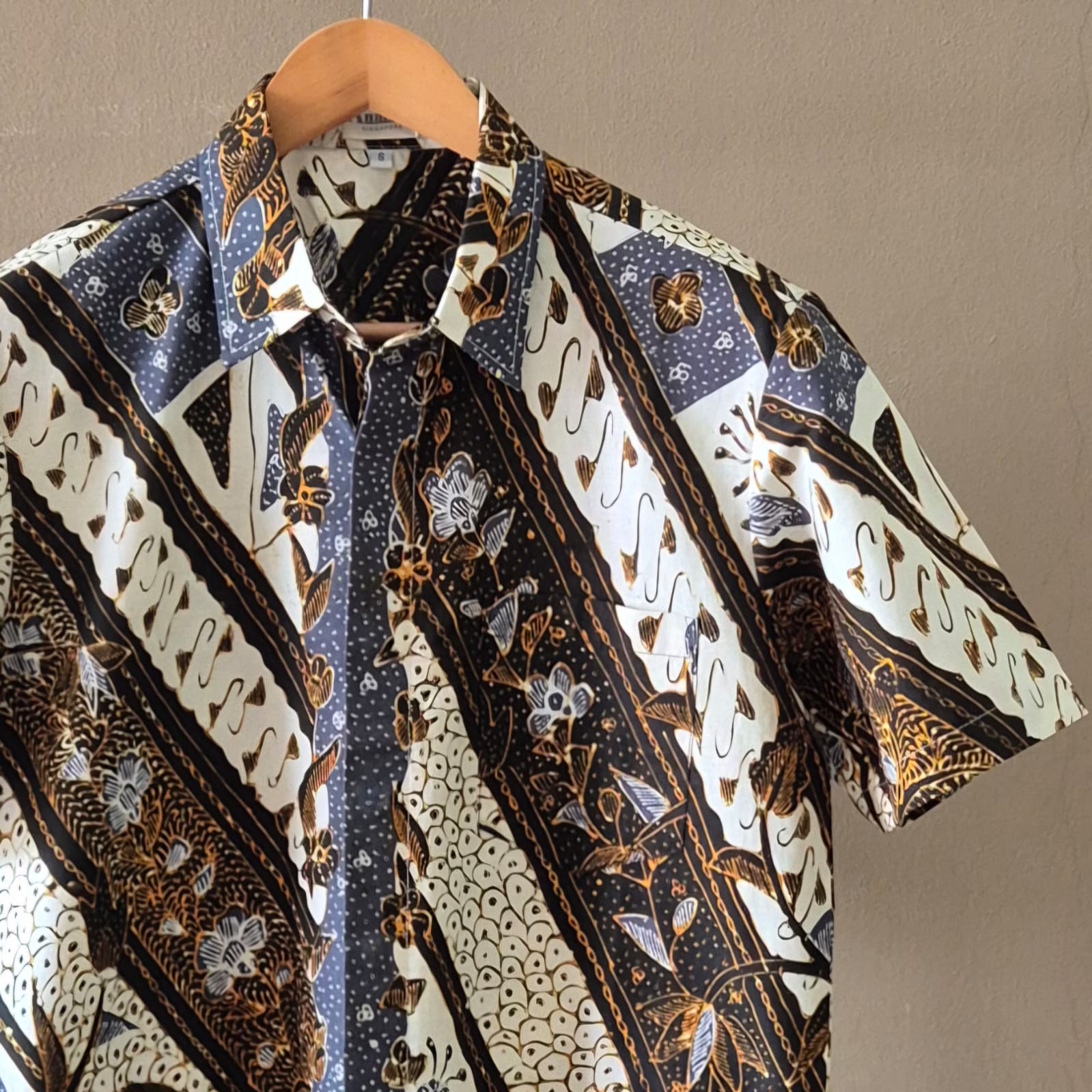 Premium Batik Tulis Supreme Men's Shirt - S
