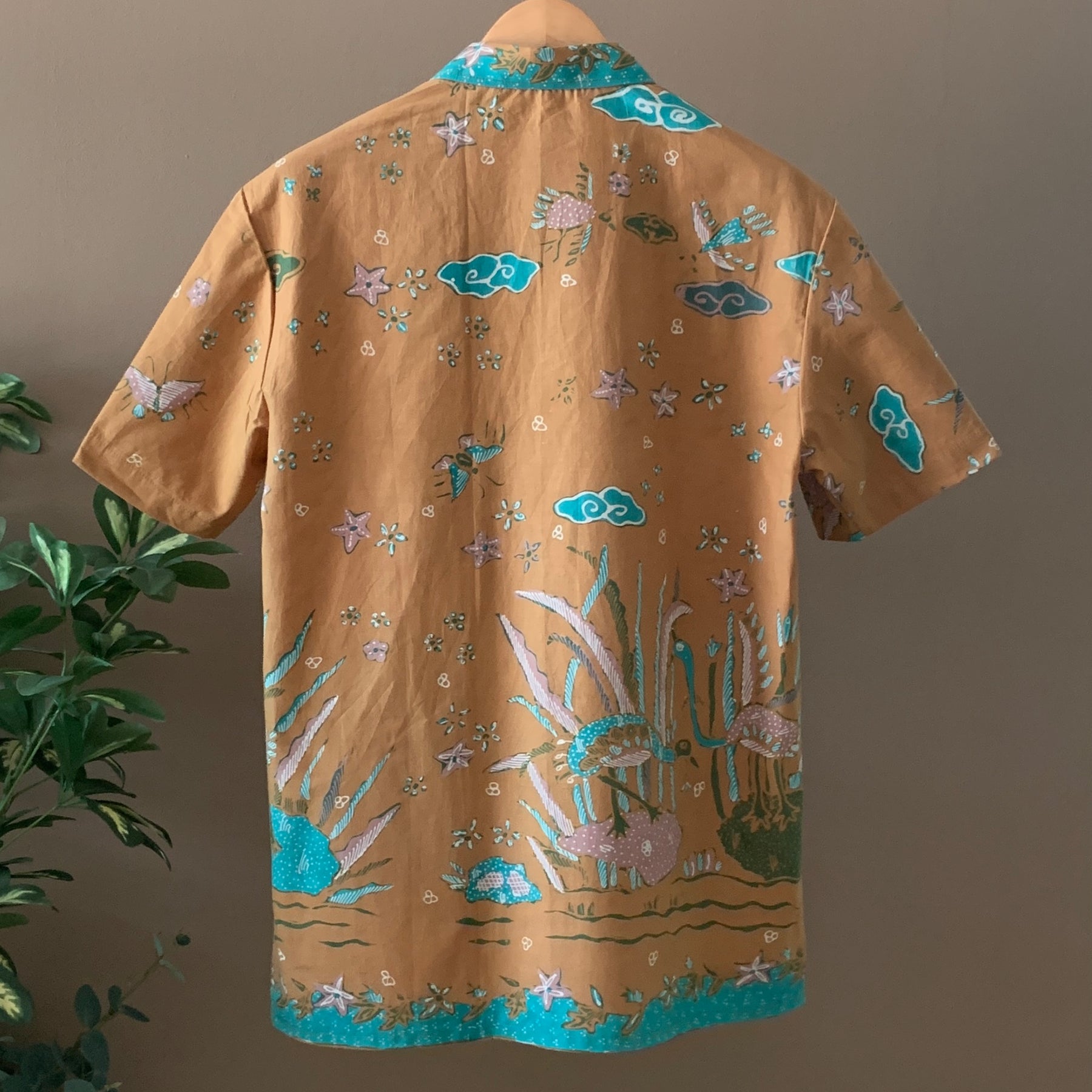Batik Tulis Men's Shirt - L